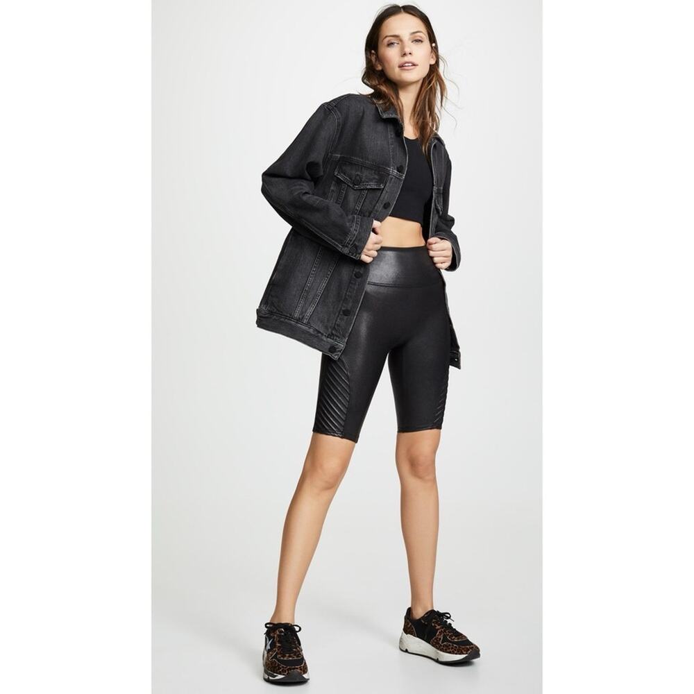 SPANX Faux Leather Moto Biker Shorts Very Black Size Small